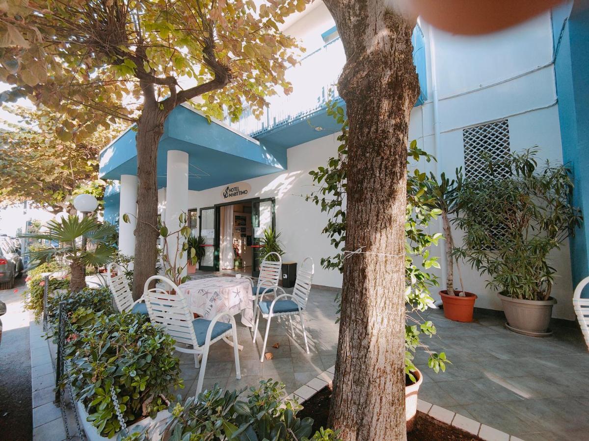 Hotel Marittimo Rimini Exterior foto