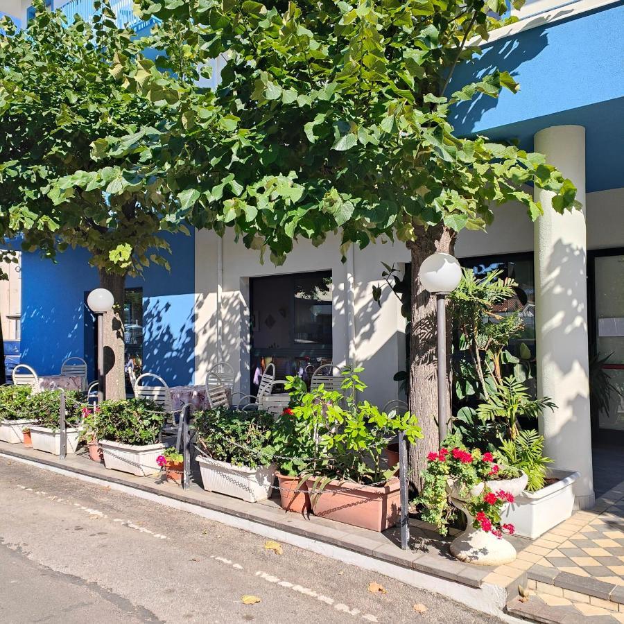 Hotel Marittimo Rimini Exterior foto