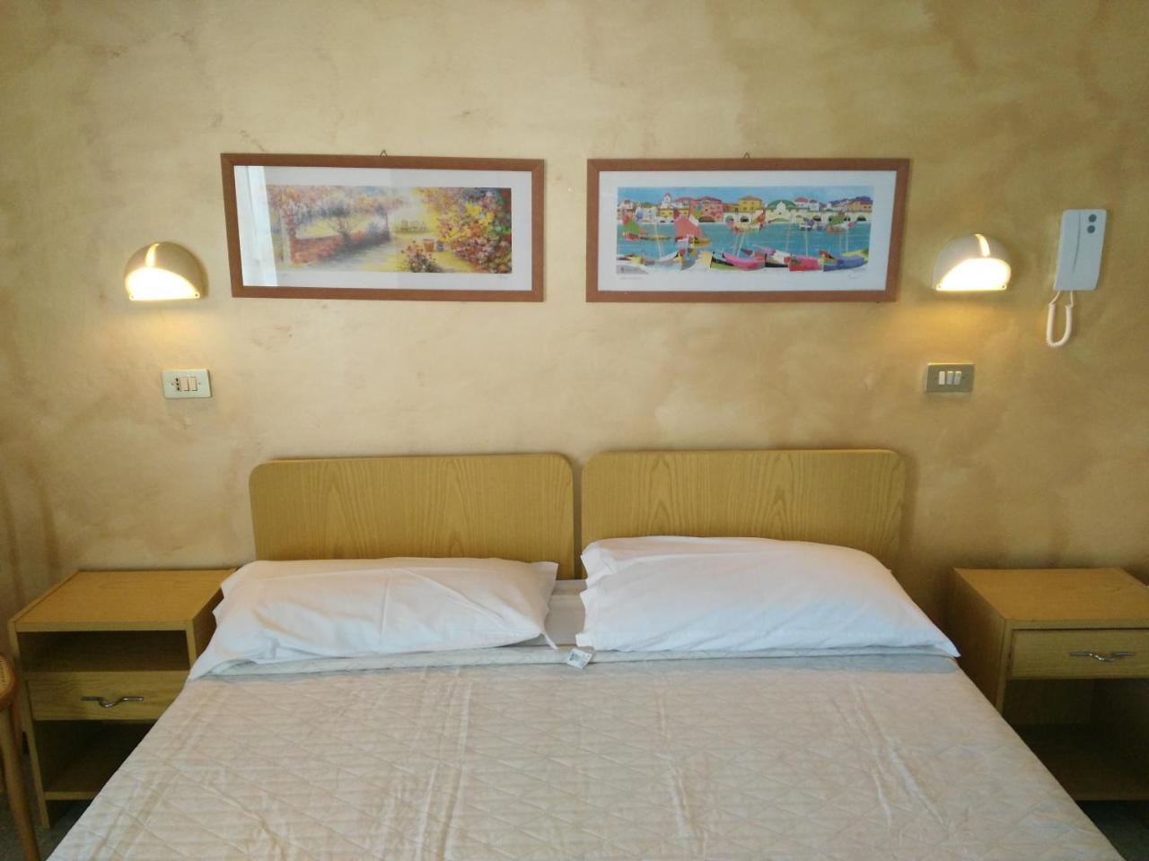 Hotel Marittimo Rimini Exterior foto